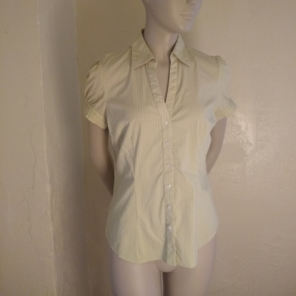Express Short Sleeve Dress Shirt, Green; XS